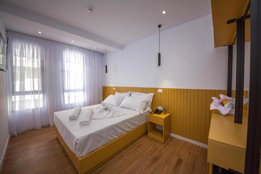 Hesperus Hotel Orikum Kültér fotó