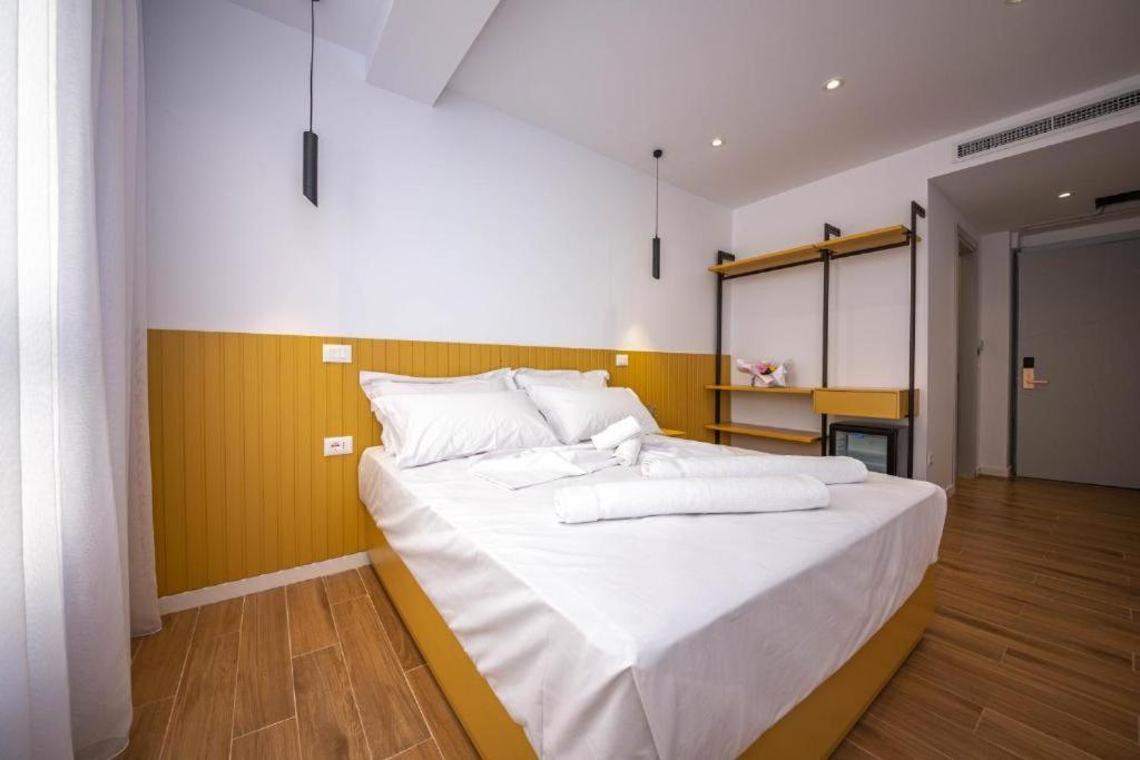Hesperus Hotel Orikum Kültér fotó